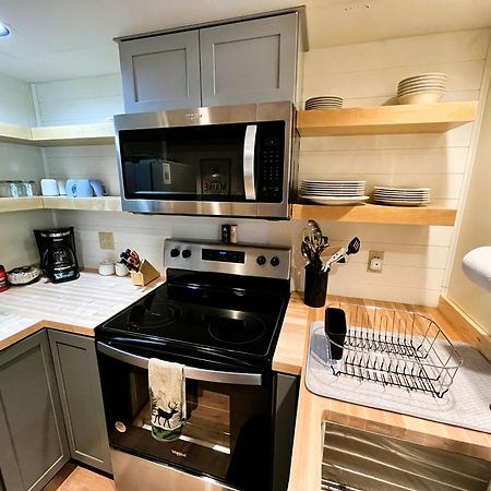 Newly Renovated & Furnished Condo, Only 3 Min To Sunday River! เบเธล ภายนอก รูปภาพ